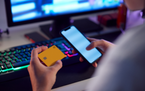 Så påverkar spelberoende barn och anhöriga